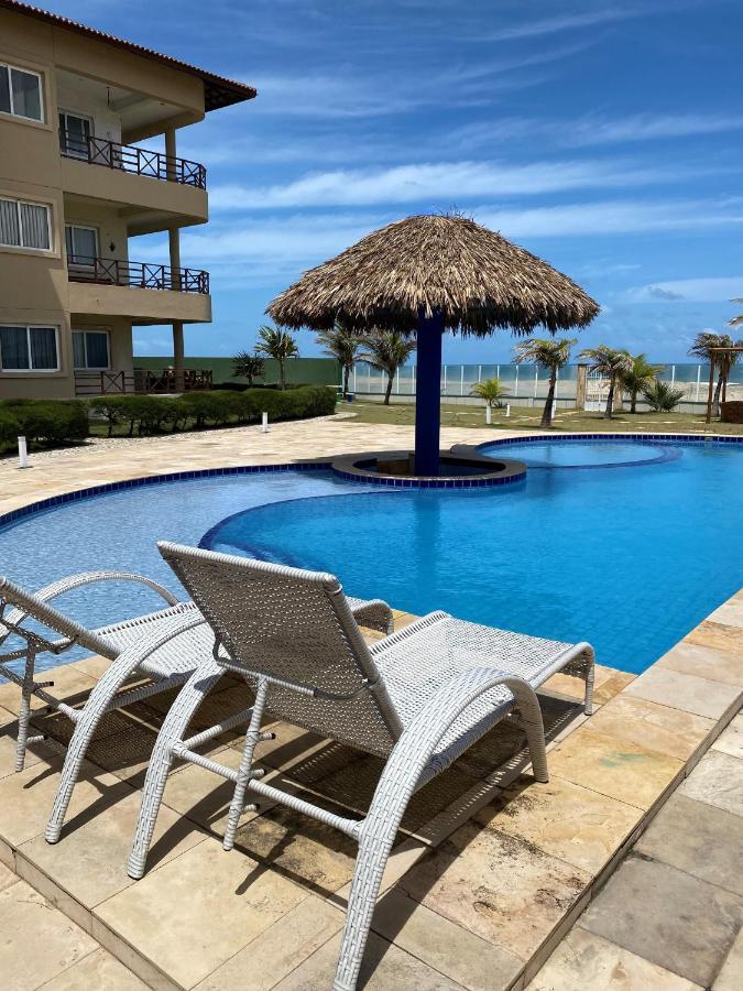 Beachfront Apt & Jacuzzi Taíba Esterno foto