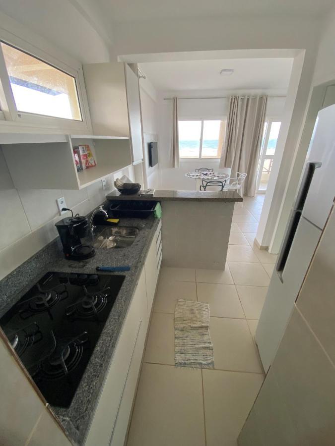 Beachfront Apt & Jacuzzi Taíba Esterno foto